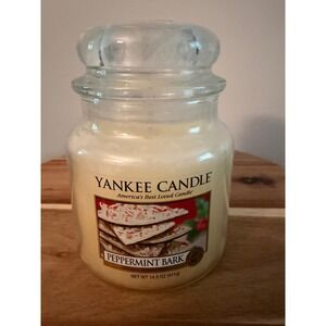 Yankee Candle Peppermint Bark 14.5 oz Jar Candle Rare Discontinued NEW